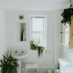 Badkamer renoveren: tijdloze badkamer met tegels